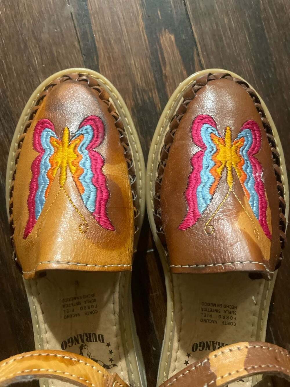 Rodeo Durango Mexican Leather Huarache Sandals with Embroidered Butterfly - Picture 6 of 7
